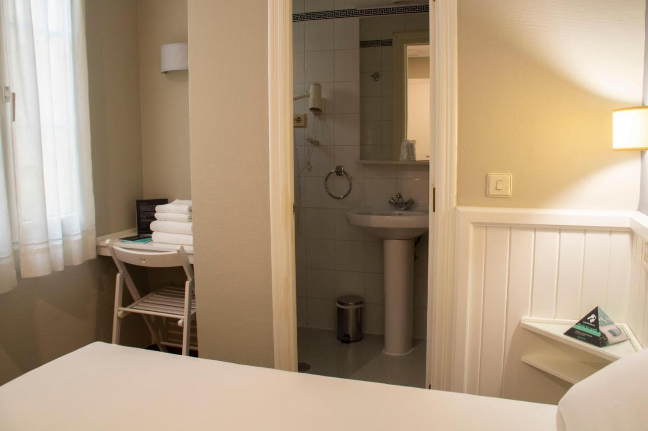 Alda Miramar Rooms Gijon Bagian luar foto