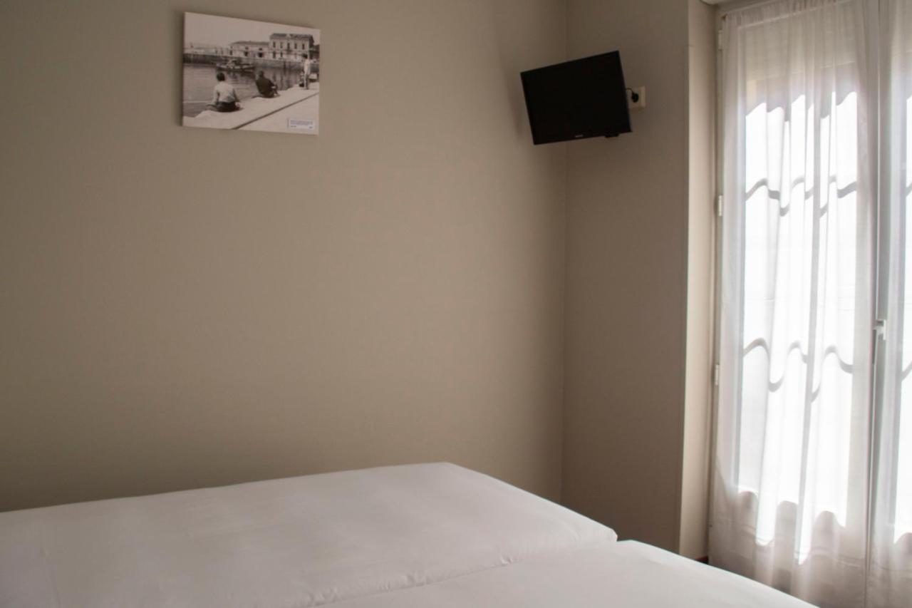 Alda Miramar Rooms Gijon Bagian luar foto